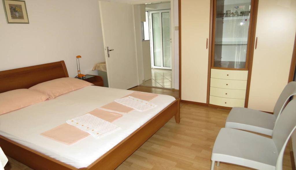 Apartments Corluka Baška Voda Eksteriør billede